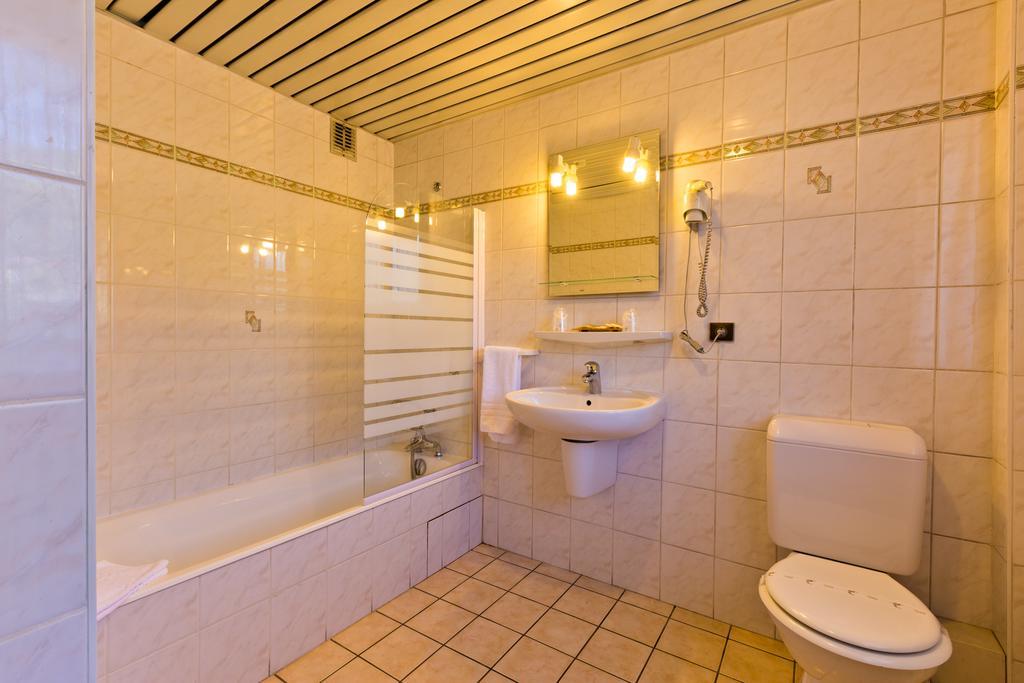 Hotel La Montagne La Clusaz Ngoại thất bức ảnh
