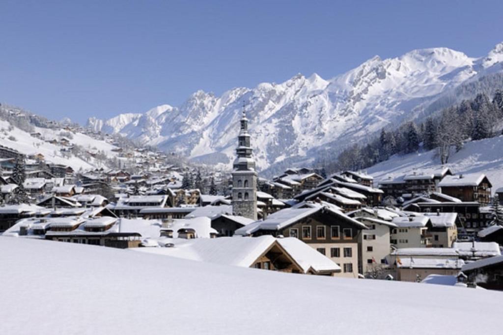 Hotel La Montagne La Clusaz Phòng bức ảnh