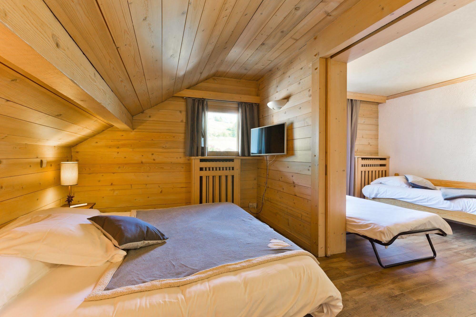 Hotel La Montagne La Clusaz Ngoại thất bức ảnh